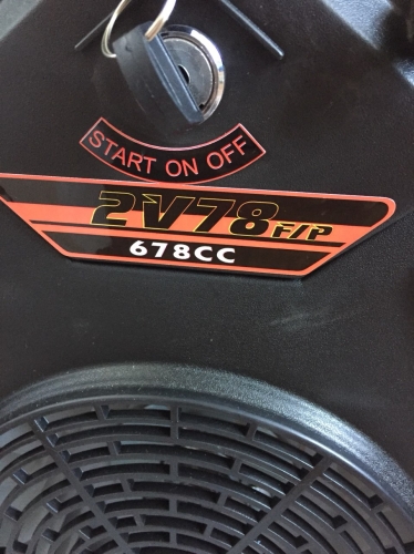 Бензиновый двигатель WEIMA WM2V78F (20 л.с.,2 цилиндра, вал шпонка / конус