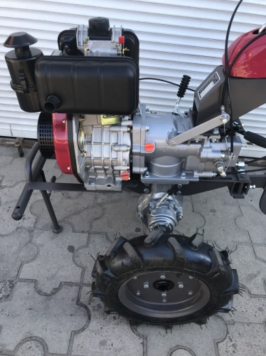 Мотоблок Weima WM1100A6 КМ DIFF, 4+2 скор, диз 9 л.с., руч старт, 4,00-10 DIFFERENTIAL